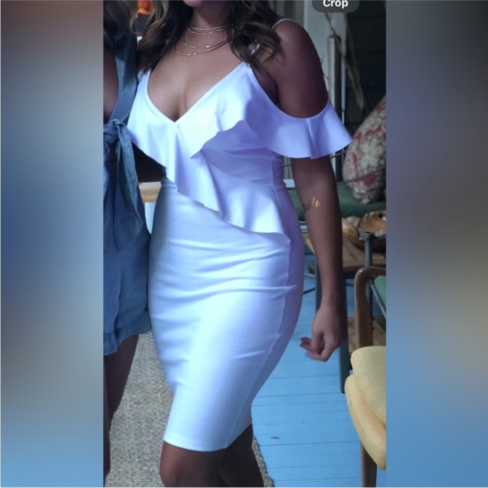 Aqua Ruffle Asymmetrical Bodycon Bridal Shower Dress M White
